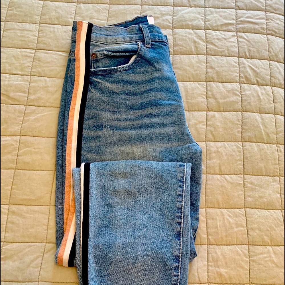 Pistola ‘Mom’ Jean with Stripe Appliqué
